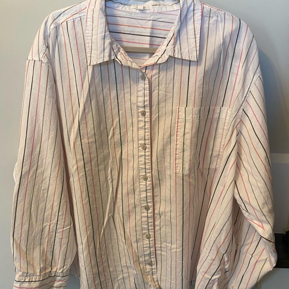 🛍️SALE…Maurices Women’s Shirt - White with Multiple Colored Stripes
